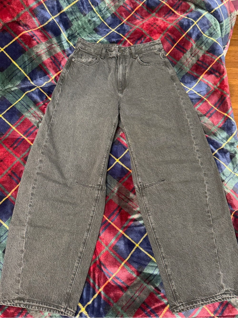 GU High-Rise Dark Gray Barrel Jeans